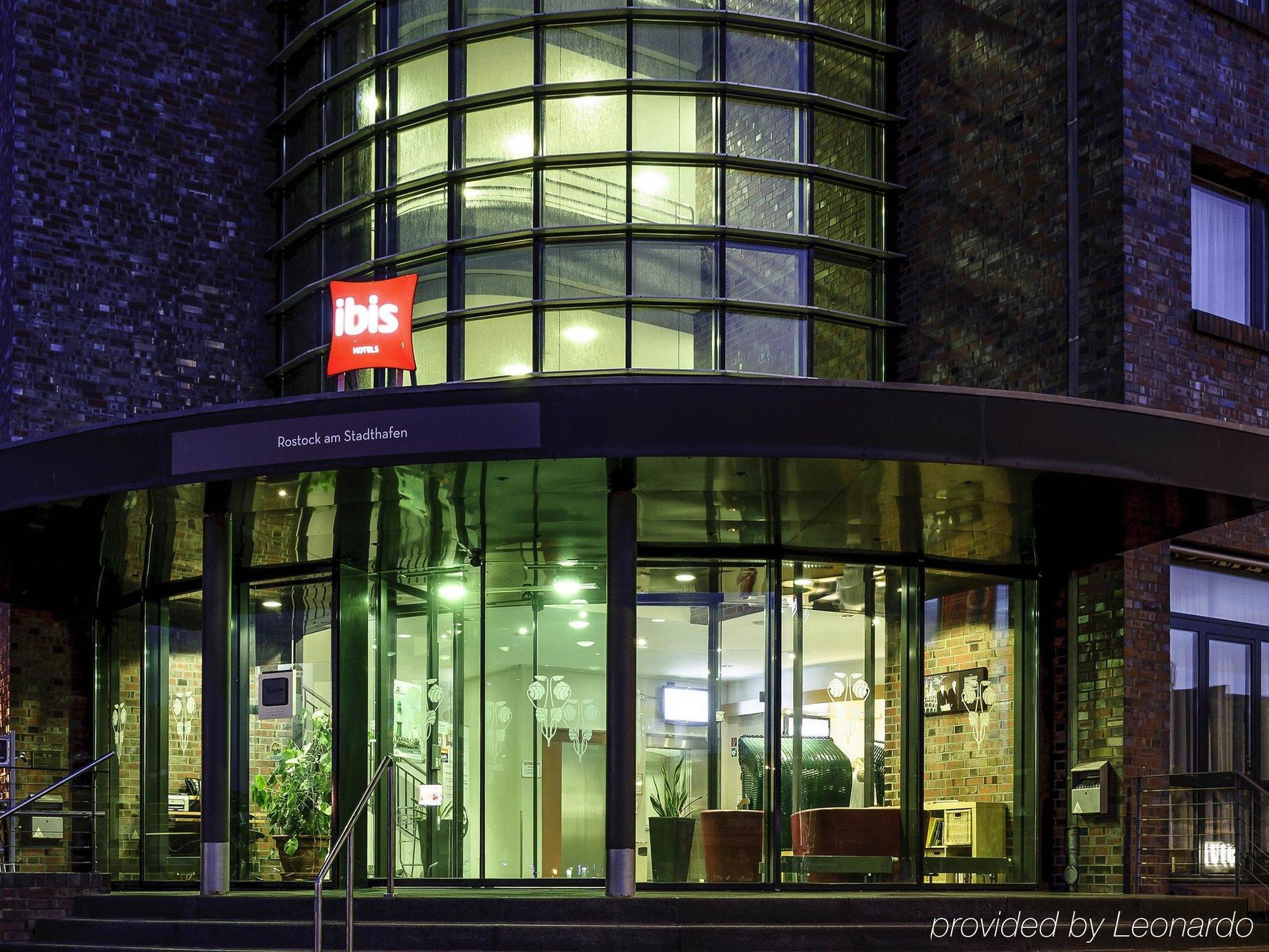 Ibis Rostock Am Stadthafen Exteriér fotografie
